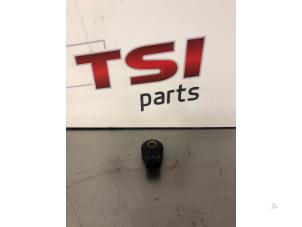 Used Detonation sensor Volkswagen Lupo (6X1) 1.4 60 Price € 9,99 Inclusive VAT offered by TSI-Parts