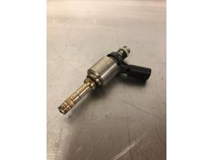 Used Injector (petrol injection) Volkswagen Golf VI (5K1) 2.0 GTI 16V Price € 99,99 Inclusive VAT offered by TSI-Parts