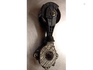 Used Drive belt tensioner Mini Mini (R56) 1.6 16V Cooper Price € 27,23 Inclusive VAT offered by TSI-Parts