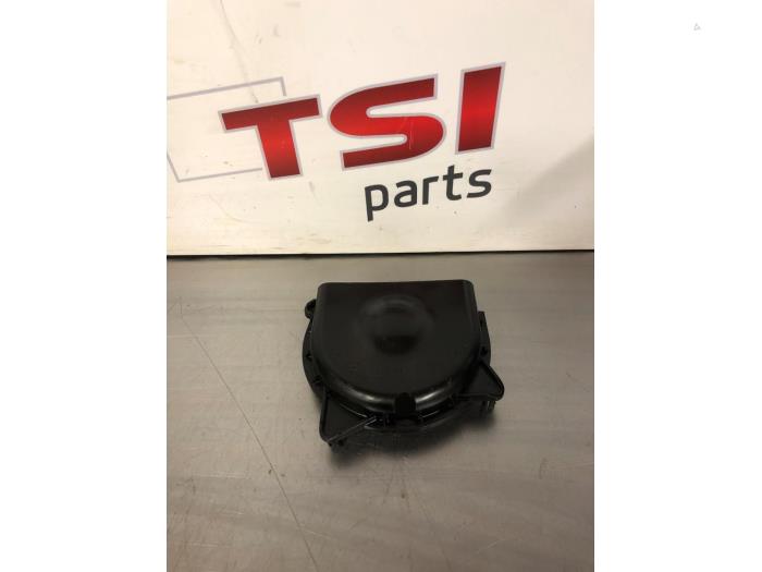 Usagé Couvercle de distribution Volkswagen Golf V (1K1) 1.4 TSI 140 16V Prix € 4,00 Règlement à la marge proposé par TSI-Parts / Allmotorparts B.V.