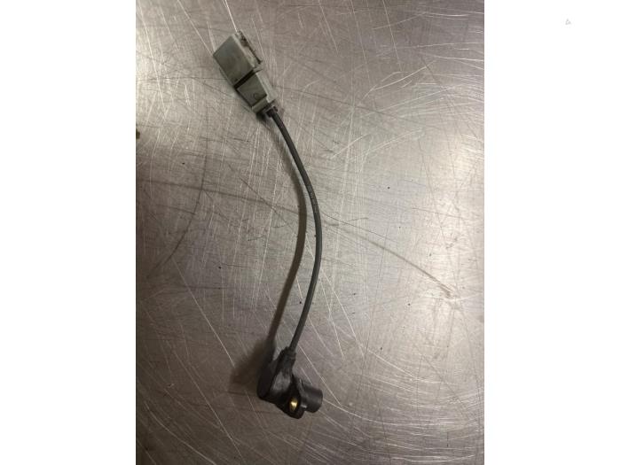 Begagnade Vevaxelsensor Volkswagen Touran (1T1/T2) 2.0 FSI 16V Pris € 9,50 Marginaltabell erbjuds av TSI-Parts / Allmotorparts B.V.
