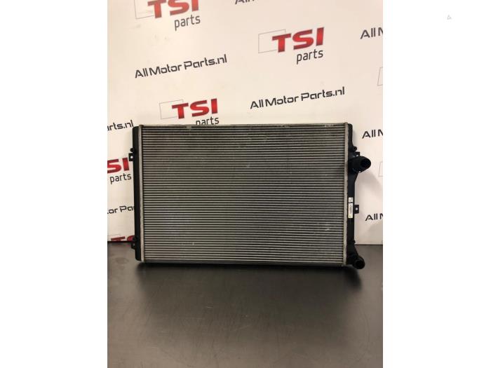 Usagé Radiateur Volkswagen Golf VI (5K1) 2.0 GTI 16V Prix € 41,00 Règlement à la marge proposé par TSI-Parts / Allmotorparts B.V.