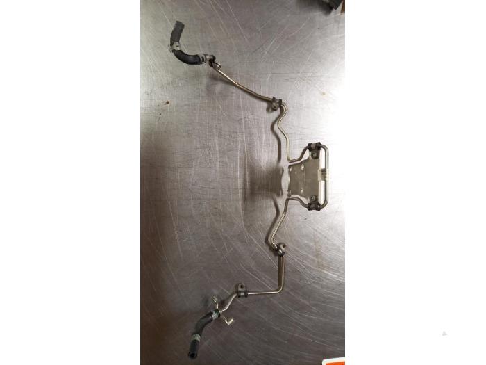 Usagé Conduit de carburant Audi S6 (C7) 4.0 V8 TFSI Prix € 33,00 Règlement à la marge proposé par TSI-Parts / Allmotorparts B.V.