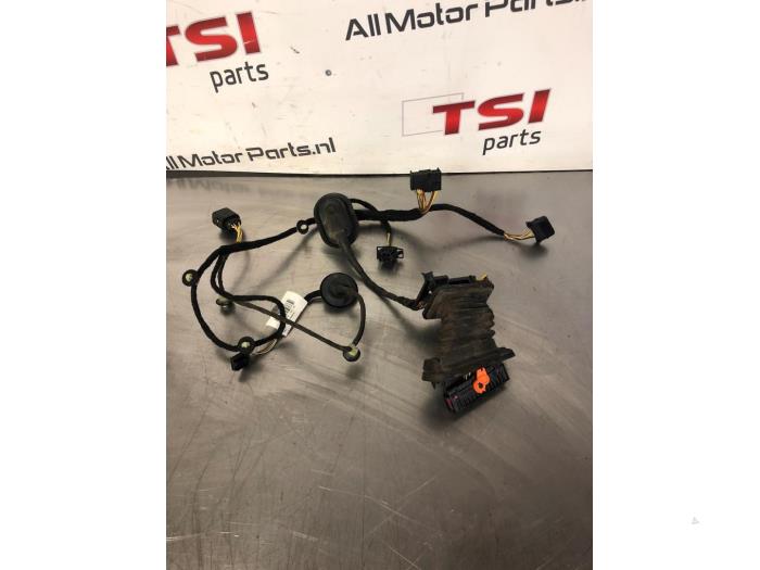 Begagnade Kablage Volkswagen Passat Variant (365) 1.4 TSI 16V Pris € 25,00 Marginaltabell erbjuds av TSI-Parts / Allmotorparts B.V.