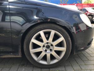 Used Front wing, right Volkswagen Eos (1F7/F8) 2.0 TDI DPF Price € 175,00 Inclusive VAT offered by TSI-Parts / Allmotorparts B.V.