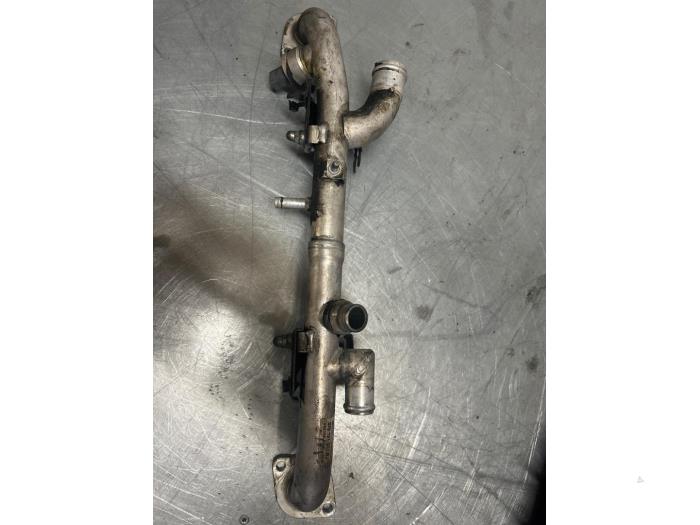 Begagnade Vattenrör Audi A8 (D3) 4.2 V8 40V FSI Quattro Pris € 33,00 Marginaltabell erbjuds av TSI-Parts / Allmotorparts B.V.