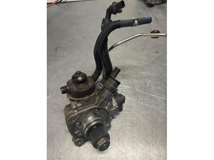 Begagnade Högtryckspump Audi SQ5 (8RB) 3.0 TDI V6 24V Plus Pris € 372,00 Marginaltabell erbjuds av TSI-Parts / Allmotorparts B.V.