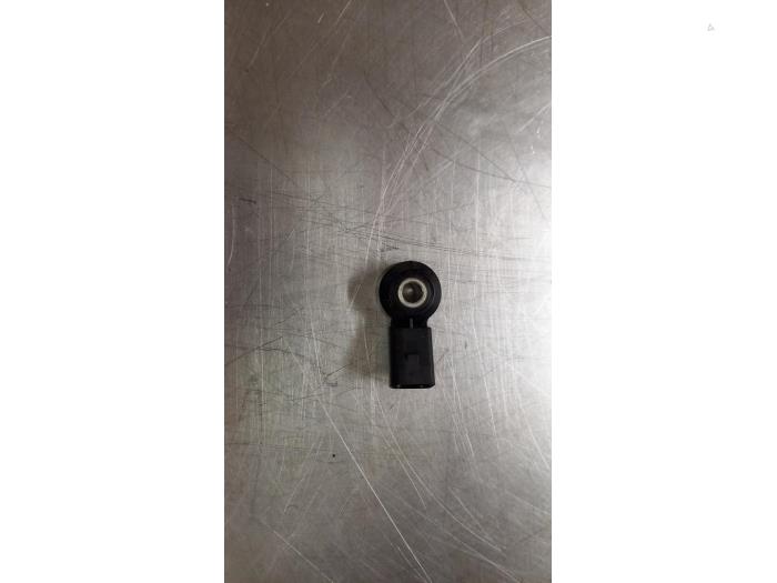 Usados Sensor de golpeteo Volkswagen Touran (1T1/T2) 2.0 FSI 16V Precio € 9,50 Norma de margen ofrecido por TSI-Parts / Allmotorparts B.V.
