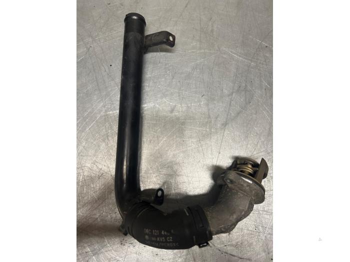 Używane Termostat Audi A4 (B6) 3.0 V6 30V Quattro Cena € 41,00 Procedura marży oferowane przez TSI-Parts / Allmotorparts B.V.