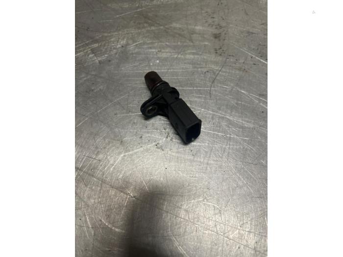 Used Camshaft sensor Audi A4 (B6) 3.0 V6 30V Quattro Price € 10,00 Margin scheme offered by TSI-Parts / Allmotorparts B.V.