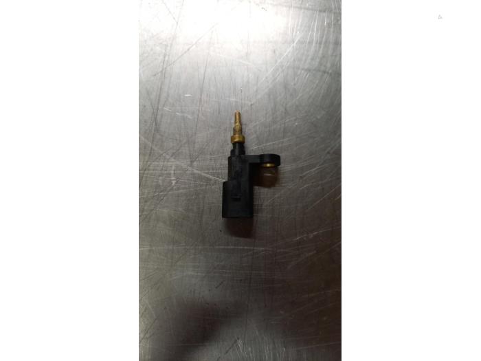 Used Engine temperature sensor Volkswagen Golf VII (AUA) 1.4 TSI 16V Price € 8,00 Margin scheme offered by TSI-Parts / Allmotorparts B.V.