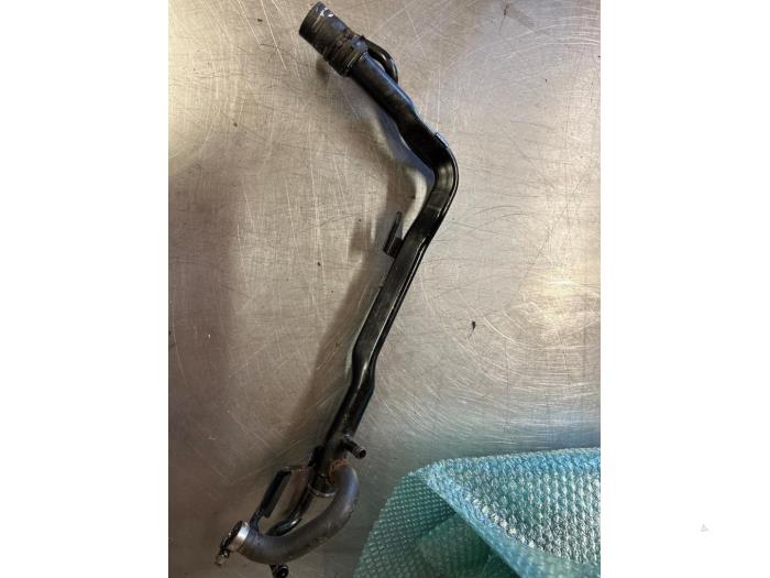 Begagnade Vattenrör Audi A6 (C6) 4.2 V8 40V Quattro Pris € 33,00 Marginaltabell erbjuds av TSI-Parts / Allmotorparts B.V.