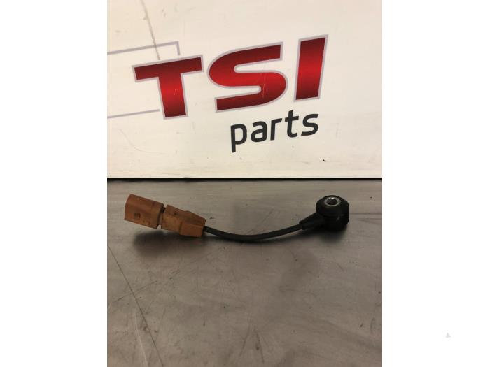 Begagnade Knackningssensor Volkswagen Golf V (1K1) 2.0 TFSI GTI 16V Pris € 8,00 Marginaltabell erbjuds av TSI-Parts / Allmotorparts B.V.