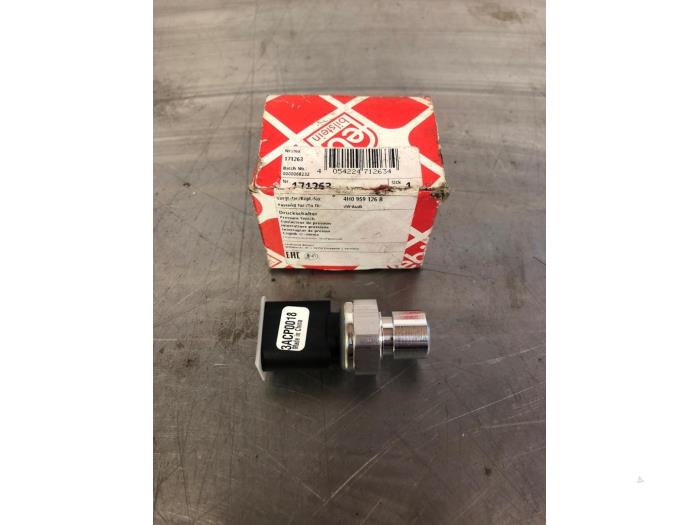 Begagnade Trycksensor, luftkonditionering Audi A8 (D5) 3.0 V6 24V 50 TDI Mild Hybrid Quattro Pris € 25,00 Marginaltabell erbjuds av TSI-Parts / Allmotorparts B.V.