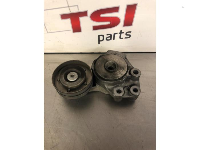 Usados Rodillo tensor correa múltiple Volkswagen Jetta III (1K2) 1.4 TSI 140 16V Precio € 13,00 Norma de margen ofrecido por TSI-Parts / Allmotorparts B.V.