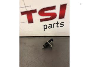 Used Engine temperature sensor Volkswagen Tiguan Allspace (BW2) 2.0 TSI 16V 4Motion Price € 20,00 Inclusive VAT offered by TSI-Parts / Allmotorparts B.V.
