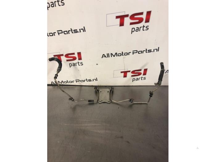 Usagé Conduit de carburant Audi S6 Avant (C7) 4.0 V8 TFSI Prix € 33,00 Règlement à la marge proposé par TSI-Parts / Allmotorparts B.V.