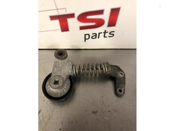 Gebrauchte Spanrolle multiriem Audi S6 Avant (C7) 4.0 V8 TFSI Preis € 70,00 Margenregelung angeboten von TSI-Parts / Allmotorparts B.V.