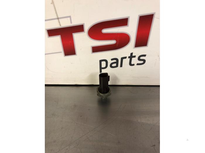Gebrauchte Öldruck Schalter Audi S6 Avant (C7) 4.0 V8 TFSI Preis € 12,00 Margenregelung angeboten von TSI-Parts / Allmotorparts B.V.