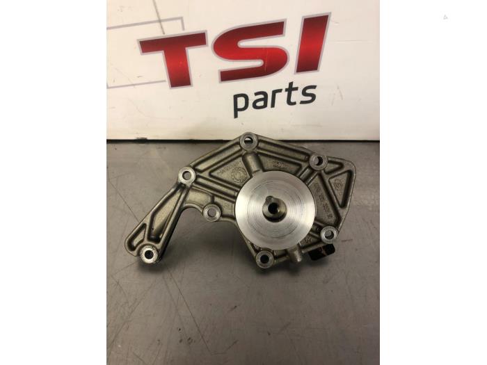 Usagé Couvercle de distribution Audi S6 Avant (C7) 4.0 V8 TFSI Prix € 29,00 Règlement à la marge proposé par TSI-Parts / Allmotorparts B.V.