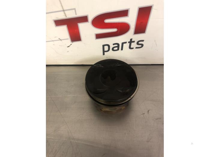 Usados Pistón Audi S6 Avant (C7) 4.0 V8 TFSI Precio € 124,00 Norma de margen ofrecido por TSI-Parts / Allmotorparts B.V.
