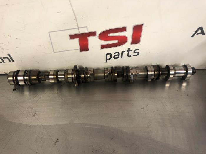 Usagé Arbre à cames Audi S6 Avant (C7) 4.0 V8 TFSI Prix € 245,00 Règlement à la marge proposé par TSI-Parts / Allmotorparts B.V.