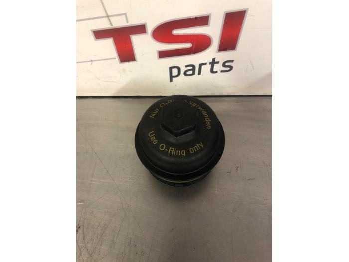 Gebrauchte Ölfilter Deckel Audi SQ5 (8RB) 3.0 TDI V6 24V Preis € 41,00 Margenregelung angeboten von TSI-Parts / Allmotorparts B.V.