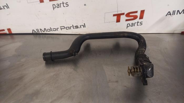 Gebrauchte Thermostat Volkswagen Transporter T5 2.5 TDi Preis € 25,00 Margenregelung angeboten von TSI-Parts / Allmotorparts B.V.