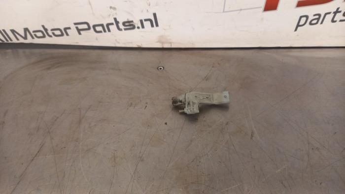 Begagnade Vevaxelsensor Volkswagen Golf VII (AUA) 1.4 TSI 16V Pris € 17,00 Marginaltabell erbjuds av TSI-Parts / Allmotorparts B.V.