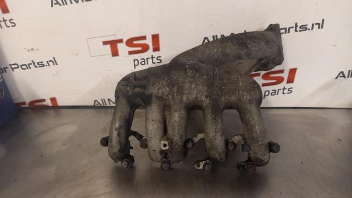 Gebrauchte Ansaugbrugge Volkswagen Transporter T5 2.5 TDi Preis € 50,00 Margenregelung angeboten von TSI-Parts / Allmotorparts B.V.