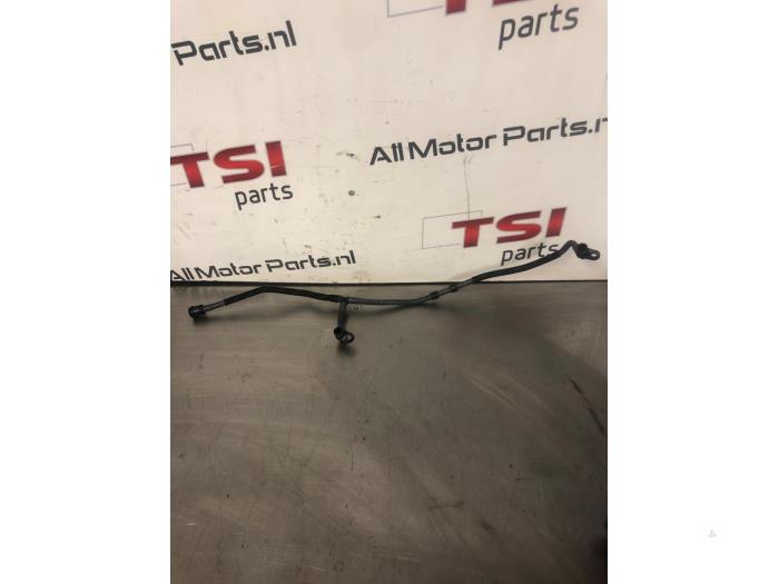 Begagnade Vattenrör Audi SQ5 (FYB/FYG) 3.0 TFSI V6 24V Pris € 15,00 Marginaltabell erbjuds av TSI-Parts / Allmotorparts B.V.