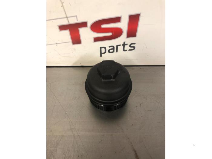 Gebrauchte Ölfilter Deckel Audi SQ5 (FYB/FYG) 3.0 TFSI V6 24V Preis € 17,00 Margenregelung angeboten von TSI-Parts / Allmotorparts B.V.