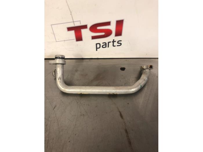 Begagnade Vattenrör Audi SQ5 (FYB/FYG) 3.0 TFSI V6 24V Pris € 21,00 Marginaltabell erbjuds av TSI-Parts / Allmotorparts B.V.