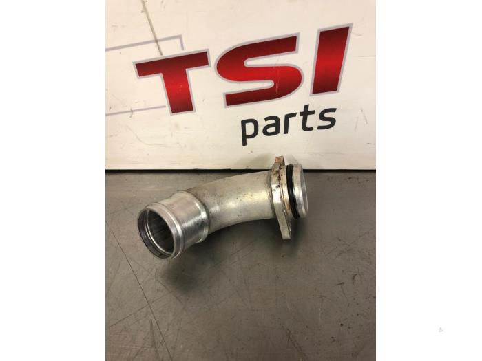 Begagnade Vattenrör Audi S4 (B9) 3.0 TFSI V6 24V Pris € 19,00 Marginaltabell erbjuds av TSI-Parts / Allmotorparts B.V.