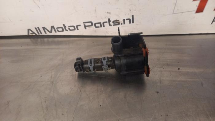 Gebrauchte Wasserpumpe Audi SQ5 (FYB/FYG) 3.0 TFSI V6 24V ABT Preis € 41,00 Margenregelung angeboten von TSI-Parts / Allmotorparts B.V.