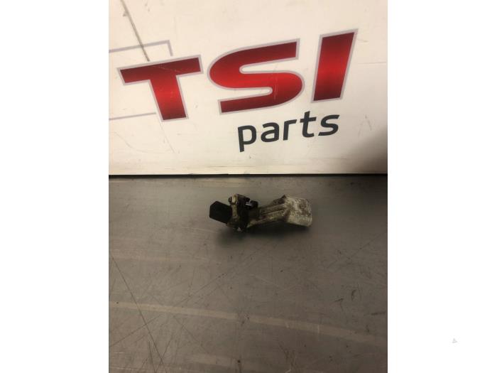 Begagnade Vevaxelsensor Volkswagen Golf VI (5K1) 1.4 TSI 160 16V Pris € 10,00 Marginaltabell erbjuds av TSI-Parts / Allmotorparts B.V.