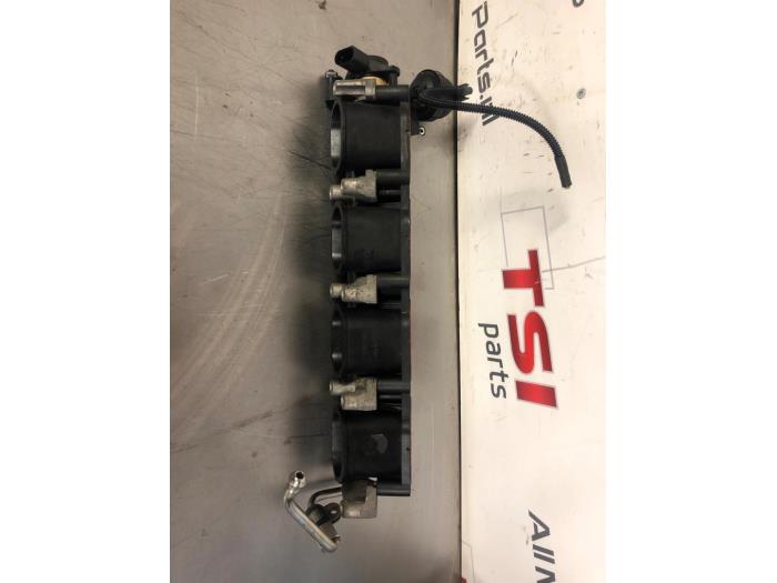Begagnade Insugsrör Audi A8 (D3) 4.2 V8 40V FSI Quattro Pris € 49,59 Marginaltabell erbjuds av TSI-Parts / Allmotorparts B.V.
