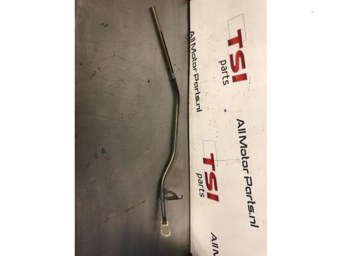 Gebrauchte Ölmessstab Mercedes B (W246/W242) 1.6 B-200 BlueEFFICIENCY Turbo 16V Preis € 17,00 Margenregelung angeboten von TSI-Parts / Allmotorparts B.V.