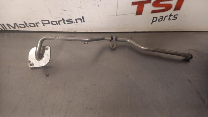 Begagnade Vattenrör Audi S6 (C7) 4.0 V8 TFSI Pris € 20,00 Marginaltabell erbjuds av TSI-Parts / Allmotorparts B.V.
