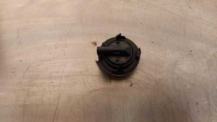 Usagé Capteur de pression carburant Audi A3 Limousine (8VS/8VM) 1.4 TFSI ACT 16V Prix € 8,00 Règlement à la marge proposé par TSI-Parts / Allmotorparts B.V.