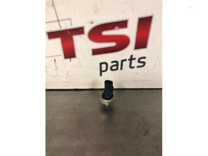 Gebrauchte Öldruck Schalter Volkswagen Golf VIII (CD1) 2.0 GTI Clubsport 16V Preis € 9,50 Margenregelung angeboten von TSI-Parts / Allmotorparts B.V.