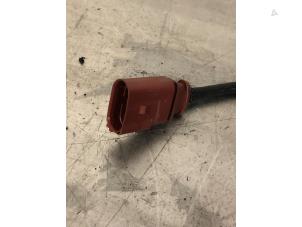 Lambda probe from a Volkswagen Golf VIII (CD1) 2.0 GTI Clubsport 16V 2020