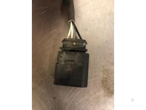 Lambda probe from a Volkswagen Golf IV (1J1) 1.8 20V Turbo 1998