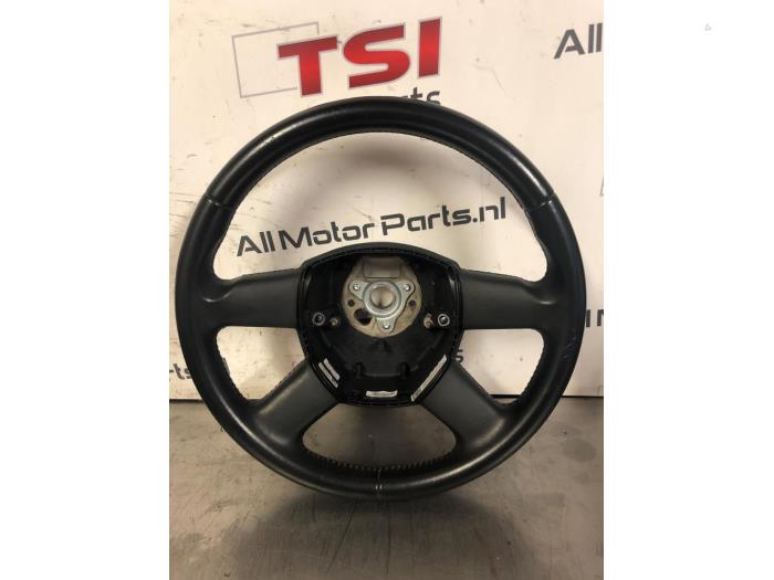 Używane Kierownica Audi A3 Sportback (8PA) 1.8 TFSI 16V Cena € 62,00 Procedura marży oferowane przez TSI-Parts / Allmotorparts B.V.