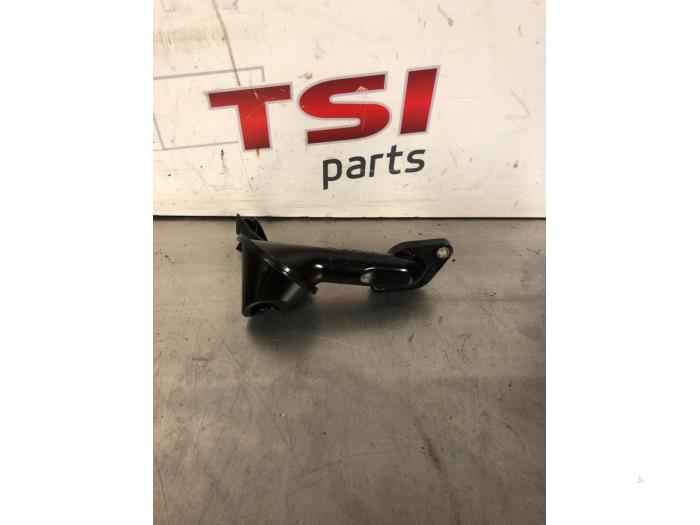Gebrauchte Öl Ansaugrohr Audi TT (8J3) 1.8 TFSI 16V Preis auf Anfrage angeboten von TSI-Parts / Allmotorparts B.V.