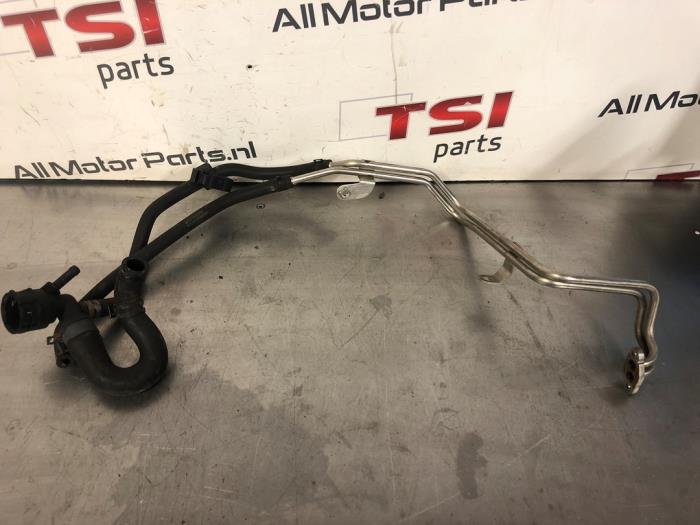 Begagnade Vattenrör Volkswagen Golf VII (AUA) 1.4 TSI 16V Pris € 21,00 Marginaltabell erbjuds av TSI-Parts / Allmotorparts B.V.