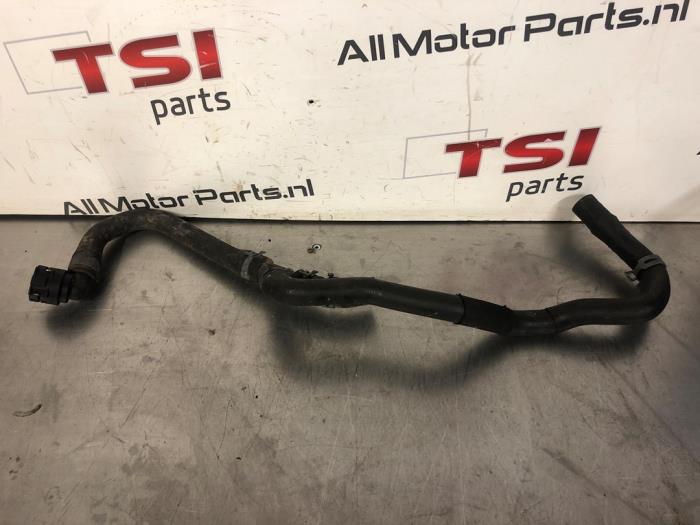 Begagnade Vattenrör Volkswagen Golf VII (AUA) 1.4 TSI 16V Pris € 17,00 Marginaltabell erbjuds av TSI-Parts / Allmotorparts B.V.