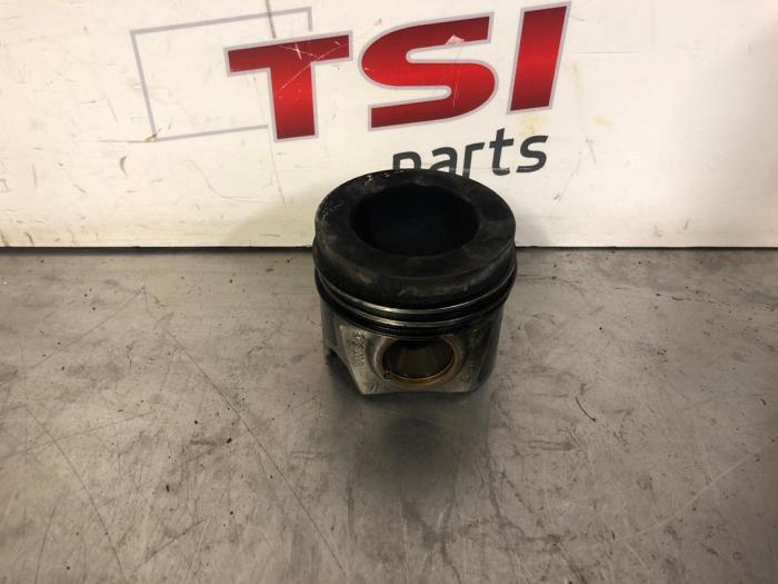 Gebrauchte Kolben Volkswagen Transporter T6 2.0 TDI 204 Preis € 46,00 Margenregelung angeboten von TSI-Parts / Allmotorparts B.V.
