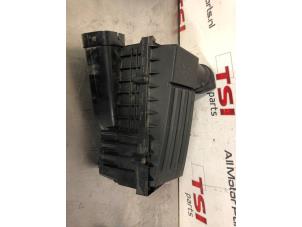 Begagnade Luftfilterhus Audi A3 Sportback (8PA) 2.0 TFSI 16V Quattro Pris € 40,00 Inklusive moms erbjuds av TSI-Parts / Allmotorparts B.V.
