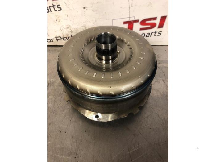 Usados Convertidor de par automático Mercedes C Estate (S205) C-300 2.0 Turbo 16V EQ Boost Precio € 227,00 Norma de margen ofrecido por TSI-Parts / Allmotorparts B.V.